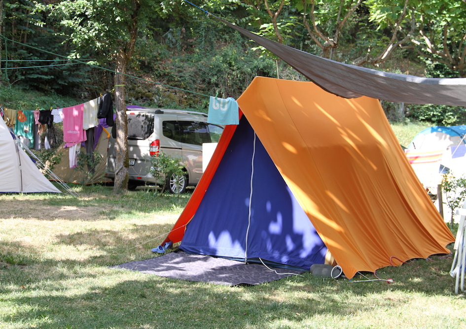 acampada-vintage-verneda-camping-mountain-resortJPG