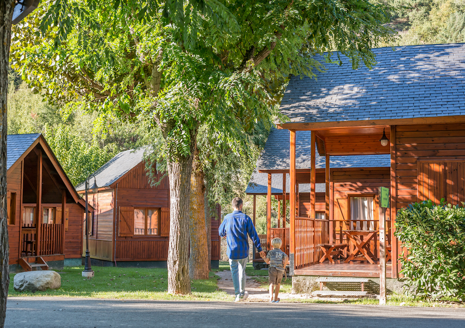 bungalows_camping_pirineo_verneda_camping_mountain_resort
